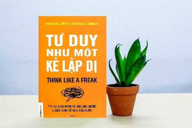 Tư Duy Như Một Kẻ Lập Dị