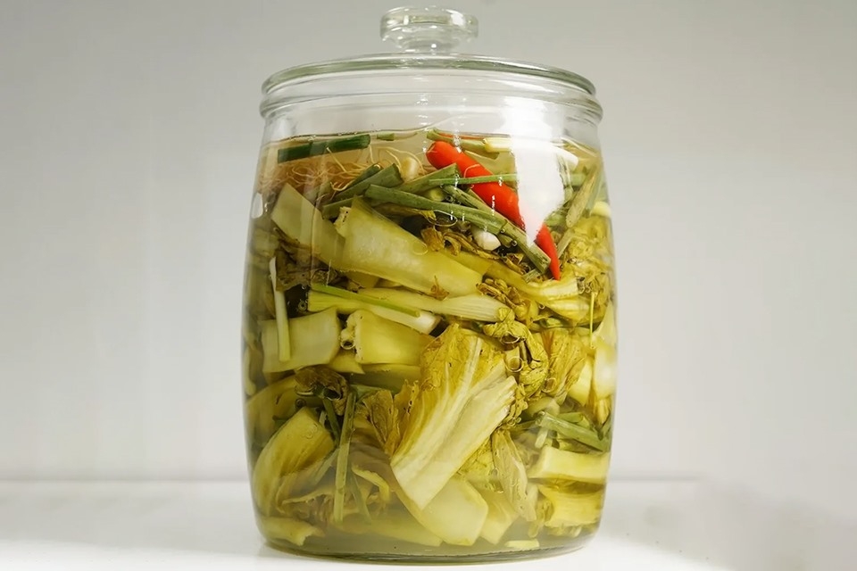 muối dưa cải bẹ giòn, ngon